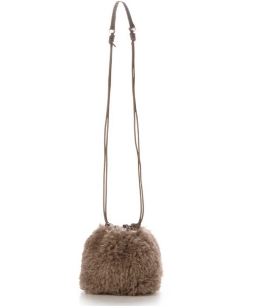 CACHELLIE（カシェリエ）の「F/FUR RE:巾着 SHOULDER（ショルダーバッグ・レディース・ブラック/ベージュ/グレイッシュベージュ・FREE）」の15枚目の写真