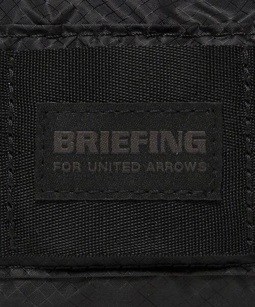 BRIEFING(ブリーフィング)の「【別注】<BRIEFING>SOLID LIGHT DEVICE POUCH M/ソリッド ライト デバイスポーチ M(ポーチ・メンズ・ブラック・FREE)」の6枚目の写真