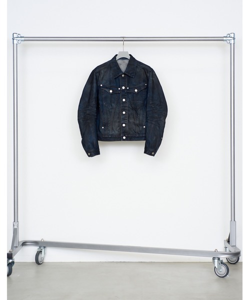 NVRFRGT(ネヴァーフォーゲット)の「DENIM TRUCKER JACKET(デニムジャケット・メンズ・インディゴブルー・2)」の4枚目の写真
