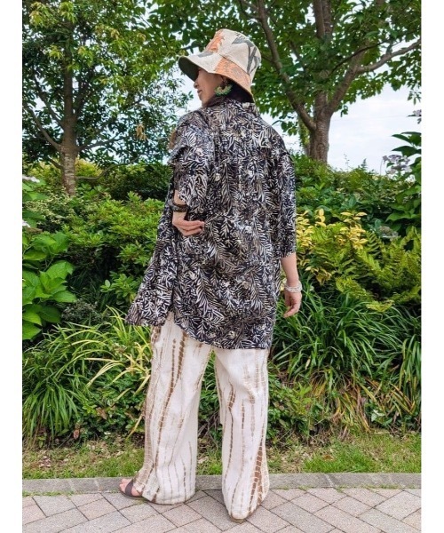 チャイハネ(チャイハネ)の「【チャイハネ】ウミバティMEN'Sシャツ(シャツ/ブラウス・メンズ・ブルー/グリーン/ブラック・FREE)」の12枚目の写真