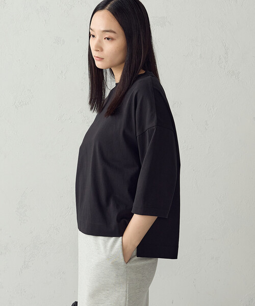 COMME CA ISM(コムサイズム)の「【接触冷感】7分袖 カットソー(Tシャツ/カットソー・レディース・ホワイト/ネイビー/ブラック/モカ・LARGE/MEDIUM)」の16枚目の写真