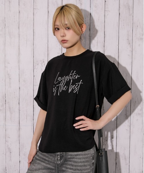 GORGE(ゴージ)の「《さらしぼ・箔プリントロゴ》カットソー/カジュアル×ナチュラル/春夏/全4色(Tシャツ/カットソー・レディース・チャコール/ブラック/ダークブラウン/オフホワイト・F)」の2枚目の写真