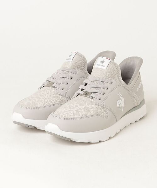 le coq sportif（ルコックスポルティフ）の「LCS セーヌ LC SI   /  LCS SEINE LC SI（スニーカー・レディース・ブラック×シルバー/グレー×ホワイト・25.0cm/23.0cm/24.5cm/24.0cm/23.5cm/22.5cm）」の2枚目の写真