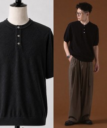 OXA（オグザ）の「ヘンリーネックTシャツ（Tシャツ/カットソー）」