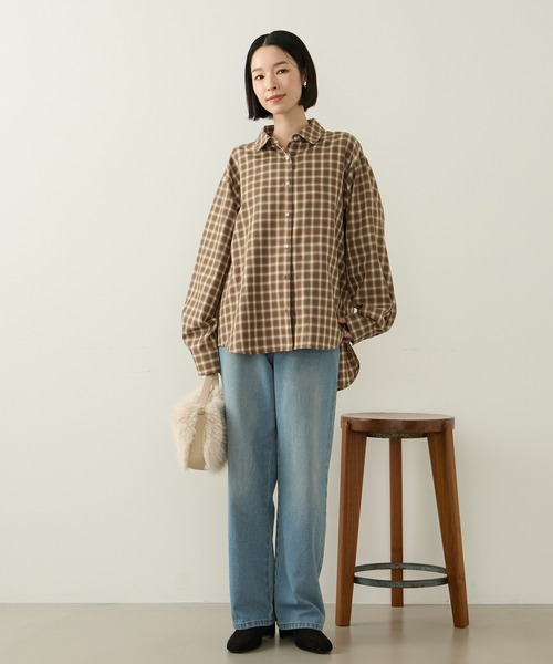 Aunely(オーネリー)の「【Aunely】やわらか美シルエットデニム<YOSOOIシリーズ>(デニムパンツ・レディース・ブラック/サックスブルー/インディゴブルー/ブルー・M/L/S)」の14枚目の写真