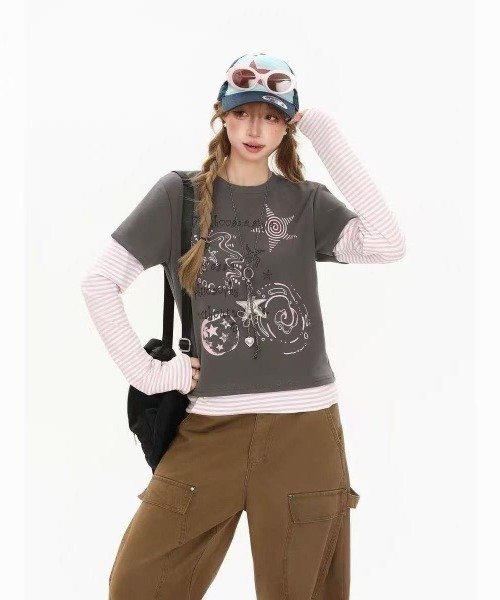 GEMEDA(ジェメダ)の「フェイクレイヤードトップス(Tシャツ/カットソー・レディース・ダークグレー/ホワイト・M)」の16枚目の写真