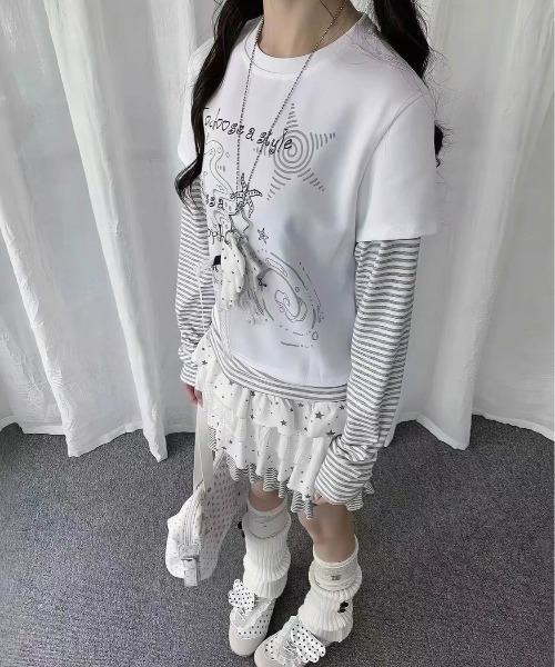 GEMEDA(ジェメダ)の「フェイクレイヤードトップス(Tシャツ/カットソー・レディース・ダークグレー/ホワイト・M)」の6枚目の写真