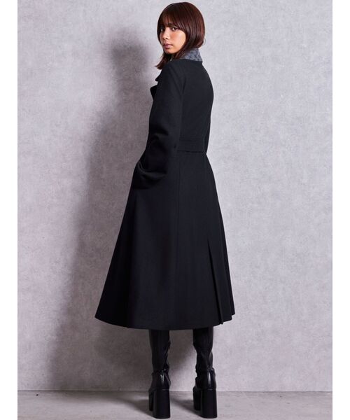 GYDA(ジェイダ)の「ベルト付 SymmetryGYDA embroidery longコート(その他アウター・レディース・オフホワイト/ブラック・FREE/X-SMALL)」の6枚目の写真