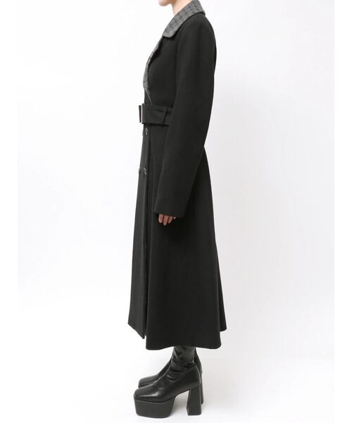 GYDA(ジェイダ)の「ベルト付 SymmetryGYDA embroidery longコート(その他アウター・レディース・オフホワイト/ブラック・FREE/X-SMALL)」の8枚目の写真