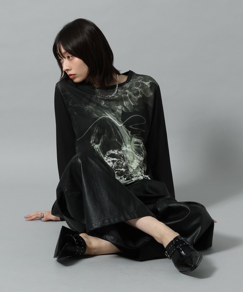 PAGEBOY（ページボーイ）の「【KISHI KAISEI】EXCLUSIVE ARTWORK パネルロンT（Tシャツ/カットソー・レディース・レッド/ブラック・FREE）」の5枚目の写真