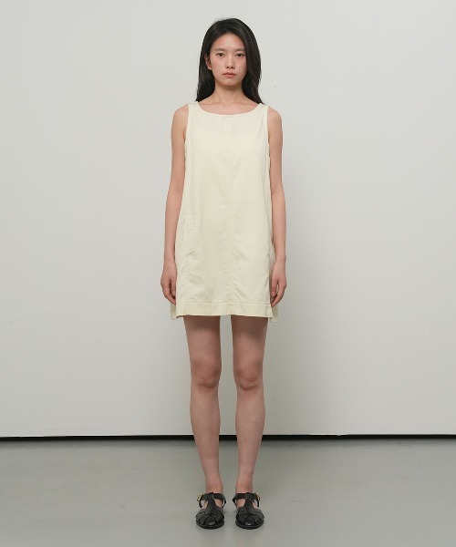 GENERAL IDEA(ジェネラルアイデア)の「【GENERAL IDEA】ミニマルツイルワンピース / MINIMAL TWILL DRESS(ワンピース・レディース・ネイビー/アイボリー・L/M/S)」の15枚目の写真