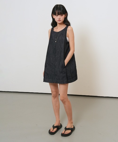 GENERAL IDEA(ジェネラルアイデア)の「【GENERAL IDEA】ミニマルツイルワンピース / MINIMAL TWILL DRESS(ワンピース・レディース・ネイビー/アイボリー・L/M/S)」の10枚目の写真