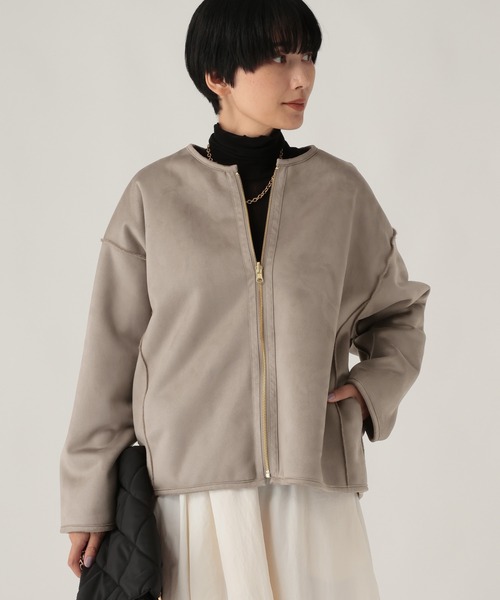 Elura(エルーラ)の「リュクスエコムートンブルゾン/912360(ブルゾン・レディース・キャメル/グレイッシュベージュ/モカ・FREE)」の22枚目の写真