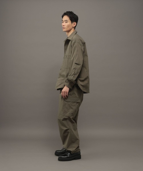 LAKOLE（ラコレ）の「TECHタフナイロン長袖シャツ / 1060185（シャツ/ブラウス・メンズ・カーキ/ブラック・X-LARGE/LARGE/MEDIUM）」の22枚目の写真