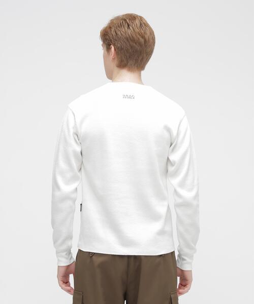 AVIREX(アヴィレックス)の「HONEYCOMB WAFFLE L/S CREW T-SHIRT /ハニカム ワッフル 長袖 Tシャツ / AVIREX / アヴィレックス(Tシャツ/カットソー・メンズ・ホワイト/ブラック/キナリ・S/XL/M/L)」の5枚目の写真