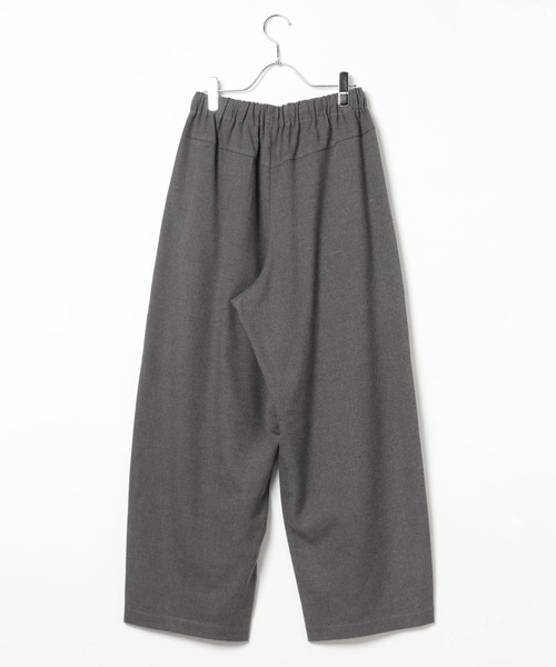 LEPSIM（レプシィム）の「ウールライクコクーンパンツ　1066047（その他パンツ・レディース・チャコールグレー/ブラック/カーキブラウン・FREE）」の4枚目の写真