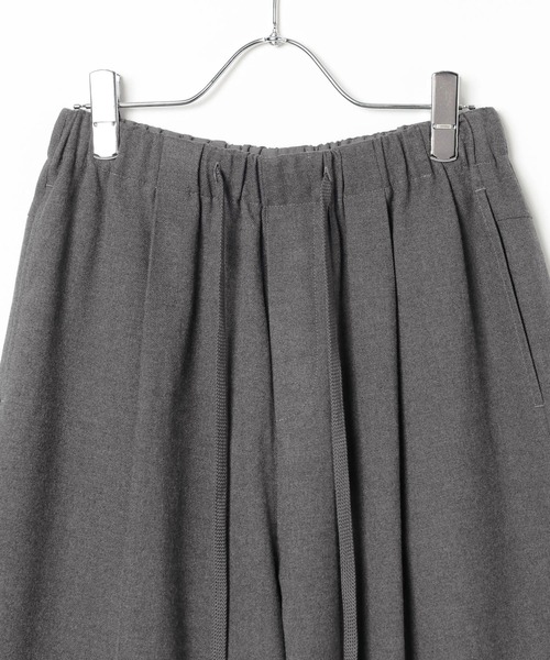 LEPSIM（レプシィム）の「ウールライクコクーンパンツ　1066047（その他パンツ・レディース・チャコールグレー/ブラック/カーキブラウン・FREE）」の5枚目の写真
