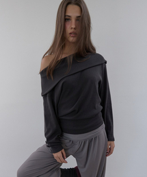 MULTI FOLD NECK T (CHARCOAL)