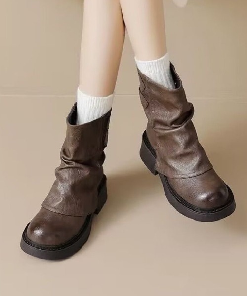 Miniministore(ミニミニストア)の「厚底ショートブーツエンジニアブーツレトロ(ブーツ・レディース・ブラック/ブラウン・24.5cm/24.0cm/23.5cm/23.0cm/22.5cm)」の4枚目の写真