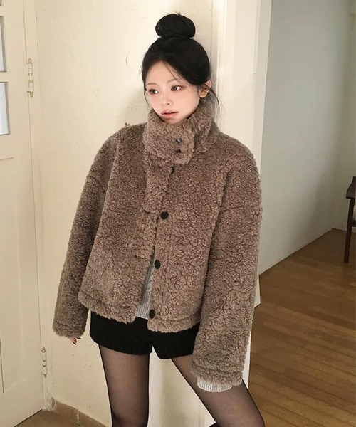 HALEY PESCA(ヘーリーペスカ)の「HALEY PESCA/ボア スタンドカラー ショートジャケット(ブルゾン・レディース・ブラウン/アイボリー/ホワイト・FREE)」の12枚目の写真