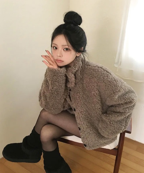 HALEY PESCA(ヘーリーペスカ)の「HALEY PESCA/ボア スタンドカラー ショートジャケット(ブルゾン・レディース・ブラウン/アイボリー/ホワイト・FREE)」の19枚目の写真