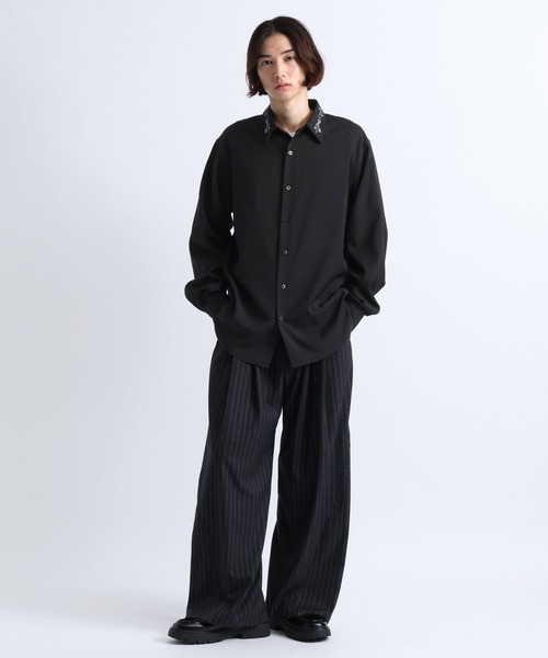 RAGEBLUE（レイジブルー）の「FLOWER EMBROIDERED COLLAR SHIRTS/襟フラワー刺繍シャツ（シャツ/ブラウス・メンズ・ホワイト/ブラック/グレー・MEDIUM/LARGE）」の4枚目の写真