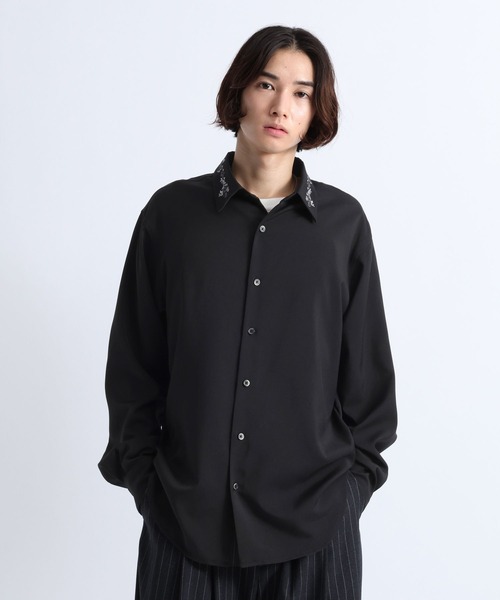RAGEBLUE（レイジブルー）の「FLOWER EMBROIDERED COLLAR SHIRTS/襟フラワー刺繍シャツ（シャツ/ブラウス・メンズ・ホワイト/ブラック/グレー・MEDIUM/LARGE）」の6枚目の写真