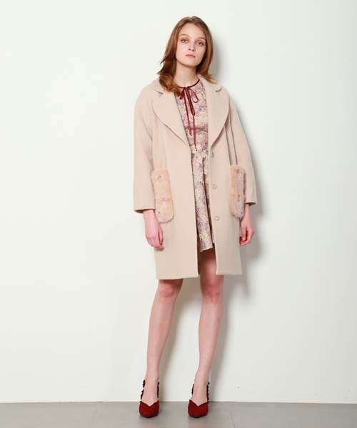 Lily Brown リリーブラウン の エコファービジューコート その他アウター Wear