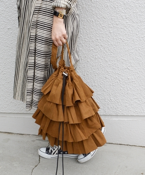 Khaju（カージュ）の「casselini: フリルトート（トートバッグ・レディース・ブラック/ピンク/ブラウン・ONE SIZE）」の18枚目の写真