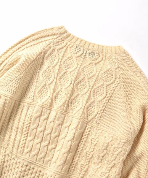 SHIPS JET BLUE(シップスジェットブルー)の「SHIPS JET BLUE: クレイジーパターン ケーブルニット16FW■(ニット/セーター・メンズ・オフホワイト/グレー/ブラック/ブラウン・LARGE/MEDIUM/SMALL)」の10枚目の写真