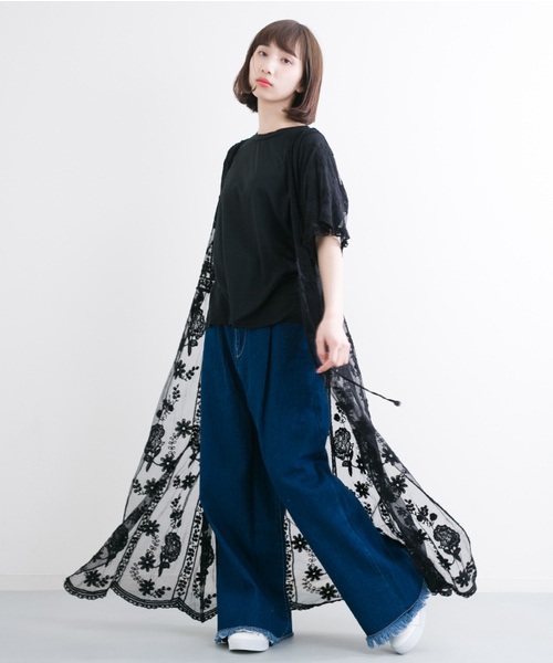 MERLOT(メルロー)の「花柄総レースマキシガウン4989(カーディガン/ボレロ・レディース・ホワイト/ベージュ/ブラック・FREE)」の14枚目の写真