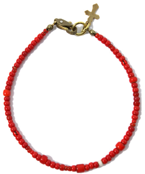 BEAMS（ビームス）の「ROSETTA PRAYER / シングルブレス（ブレスレット・メンズ・ホワイト/ブラック/レッド/ネイビー・ONE SIZE）」の5枚目の写真