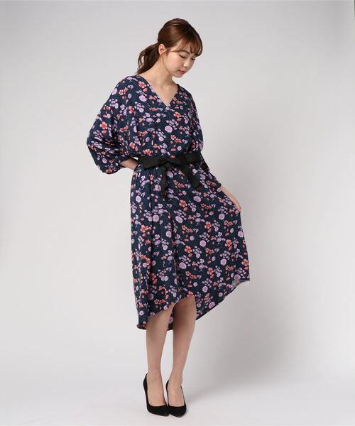 ROPE' PICNIC(ロペピクニック)の「フラワーガウンワンピース(ワンピース)」|ネイビー