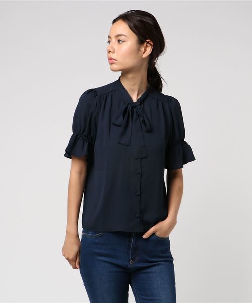 earth music&ecology（アースミュージックアンドエコロジー）の「・ボウタイブラウス（シャツ/ブラウス・レディース・ブラック/ネイビー/アイボリー/イエロー・FREE）」の3枚目の写真