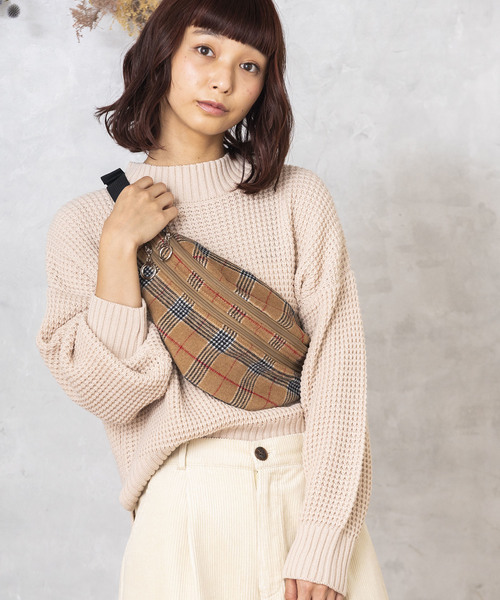 WEGO(ウィゴー)の「WEGO/ダブルZIPリングウエストバッグ(ボディバッグ/ウエストポーチ・レディース・ブラック/シルバー/その他1・FREE)」の3枚目の写真