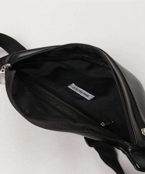 WEGO(ウィゴー)の「WEGO/ダブルZIPリングウエストバッグ(ボディバッグ/ウエストポーチ・レディース・ブラック/シルバー/その他1・FREE)」の9枚目の写真