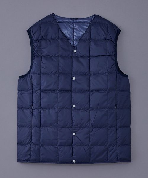 TAION（タイオン）の「TAION V NECK BUTTON DOWN VEST (TAION-001)（ダウンベスト・メンズ・ブラック/ネイビー/グレー・SMALL/MEDIUM/LARGE/X-LARGE/XX-LARGE）」の3枚目の写真