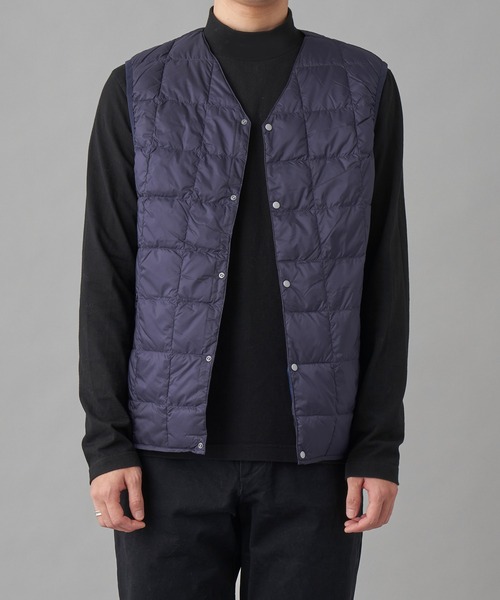 TAION（タイオン）の「TAION V NECK BUTTON DOWN VEST (TAION-001)（ダウンベスト・メンズ・ブラック/ネイビー/グレー・SMALL/MEDIUM/LARGE/X-LARGE/XX-LARGE）」の10枚目の写真