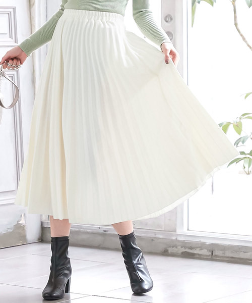 KOBE LETTUCE（コウベレタス）の「フェイクウールミディアム丈フレアプリーツスカート（スカート・レディース・ブラック/パープル/グレー/イエロー/アイボリー/ベージュ/モスグリーン・FREE）」の2枚目の写真