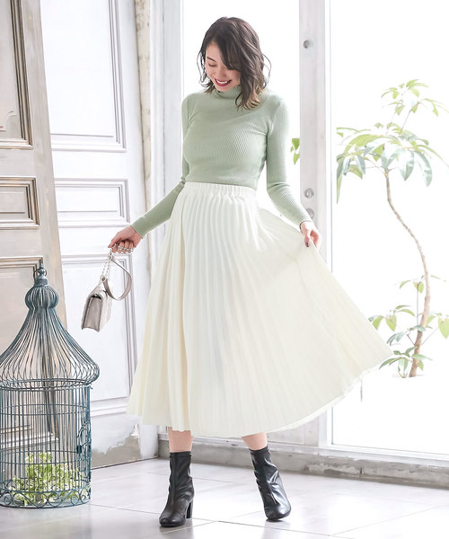 KOBE LETTUCE（コウベレタス）の「フェイクウールミディアム丈フレアプリーツスカート（スカート・レディース・ブラック/パープル/グレー/イエロー/アイボリー/ベージュ/モスグリーン・FREE）」の19枚目の写真