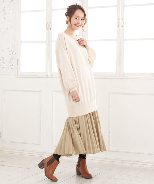 KOBE LETTUCE（コウベレタス）の「フェイクウールミディアム丈フレアプリーツスカート（スカート・レディース・ブラック/パープル/グレー/イエロー/アイボリー/ベージュ/モスグリーン・FREE）」の17枚目の写真