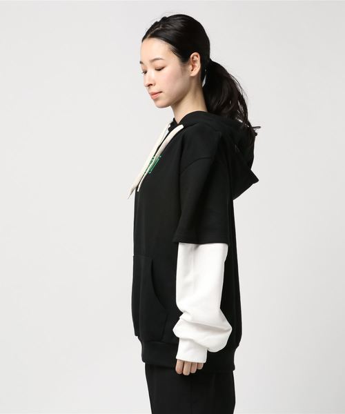 DING（ディング）の「DING/フェイクレイヤードプリントパーカー（パーカー・レディース・ブラック/パープル/グリーン・FREE）」の4枚目の写真