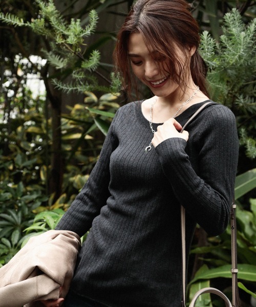 BAYFLOW（ベイフロー）の「Silk Mix Knit リブプルオーバー（ニット/セーター・レディース・アイボリー/チャコールグレー/ベージュ/グリーン/ピンク・SMALL/MEDIUM）」の3枚目の写真