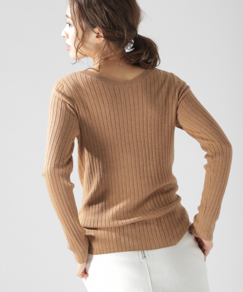 BAYFLOW（ベイフロー）の「Silk Mix Knit リブプルオーバー（ニット/セーター・レディース・アイボリー/チャコールグレー/ベージュ/グリーン/ピンク・SMALL/MEDIUM）」の10枚目の写真