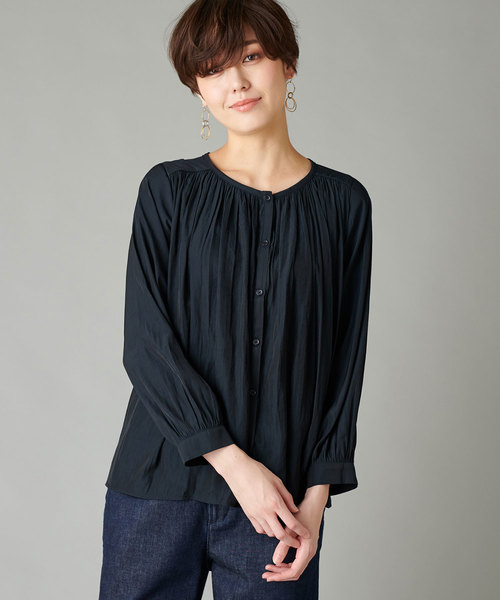 un dix cors(アンディコール)の「【手洗い可】割繊ギャザー2WAYブラウス(シャツ/ブラウス)」|ネイビー