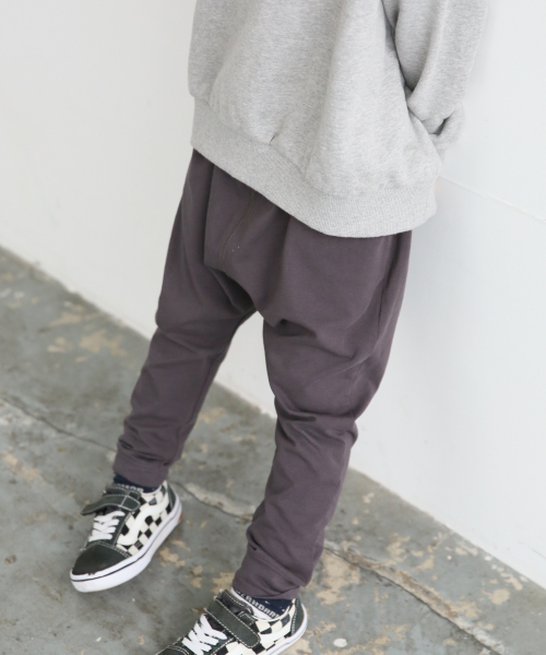 LOWRYS FARM（ローリーズファーム）の「カットサルエルパンツ　847774（その他パンツ・キッズ・チャコールグレー/ベージュ/ブラウン・MEDIUM/LARGE/X-LARGE）」の2枚目の写真