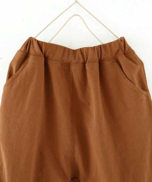 LOWRYS FARM（ローリーズファーム）の「カットサルエルパンツ　847774（その他パンツ・キッズ・チャコールグレー/ベージュ/ブラウン・MEDIUM/LARGE/X-LARGE）」の10枚目の写真