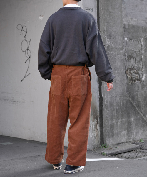 kutir（クティール）の「スケボー刺繍ニット（ニット/セーター・メンズ・チャコールグレー/ベージュ/キャメル・MEDIUM/LARGE）」の6枚目の写真