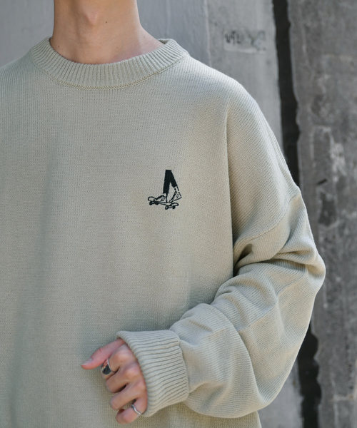 kutir（クティール）の「スケボー刺繍ニット（ニット/セーター・メンズ・チャコールグレー/ベージュ/キャメル・MEDIUM/LARGE）」の17枚目の写真
