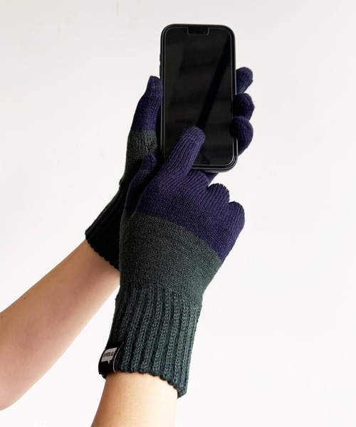 EVOLG(エヴォログ)の「EVOLG エヴォログ:2TON 2トーン スマホ対応 メンズ レディース ユニセックス手袋(手袋・レディース・グレー/ネイビー/マスタード/レッド/イエロー/ミント/バイオレット/ベージュ/ネイビー系/ダークグリーン・FREE)」の5枚目の写真